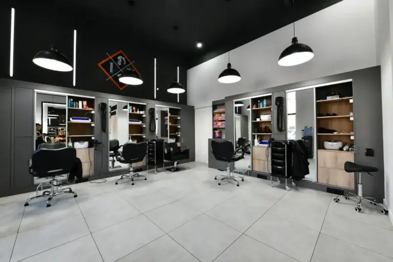 Salon fryzjerski Haircut Express, ul. Targowa 61, Warszawa