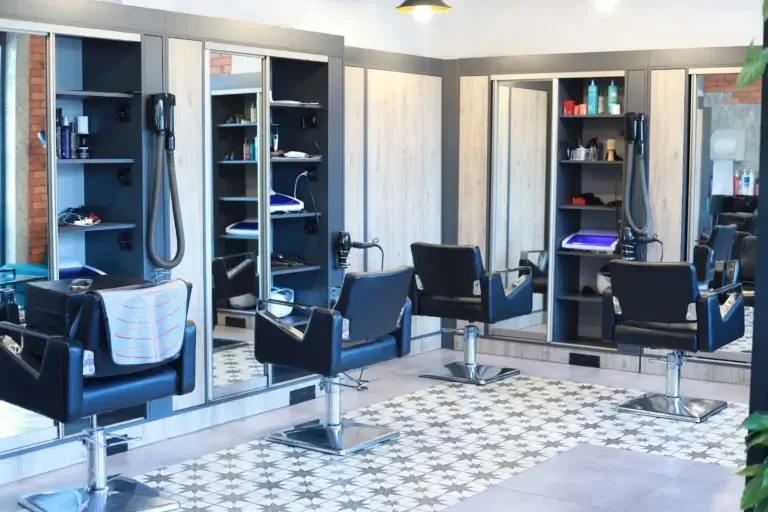 Salon fryzjerski Haircut Express, ul. Sobieskiego 43, Warszawa